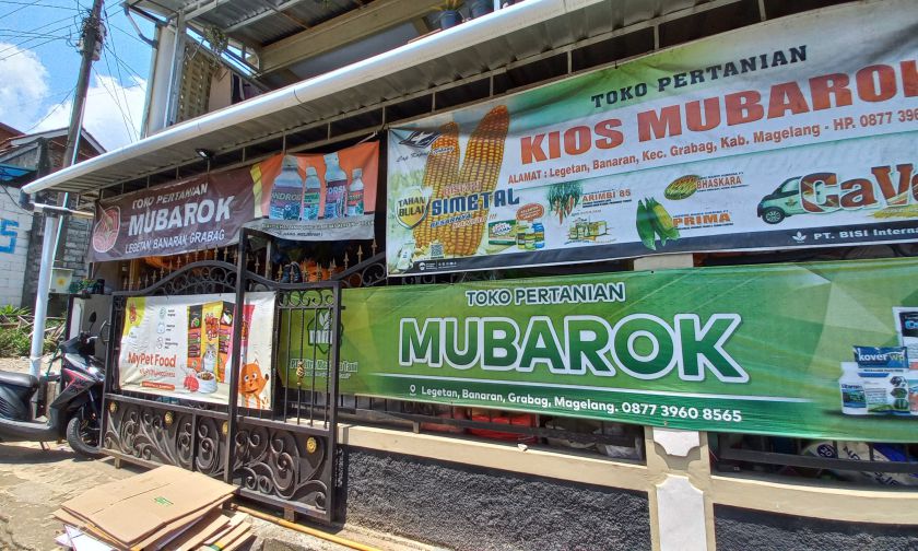 Toko Pertanian Mubarok